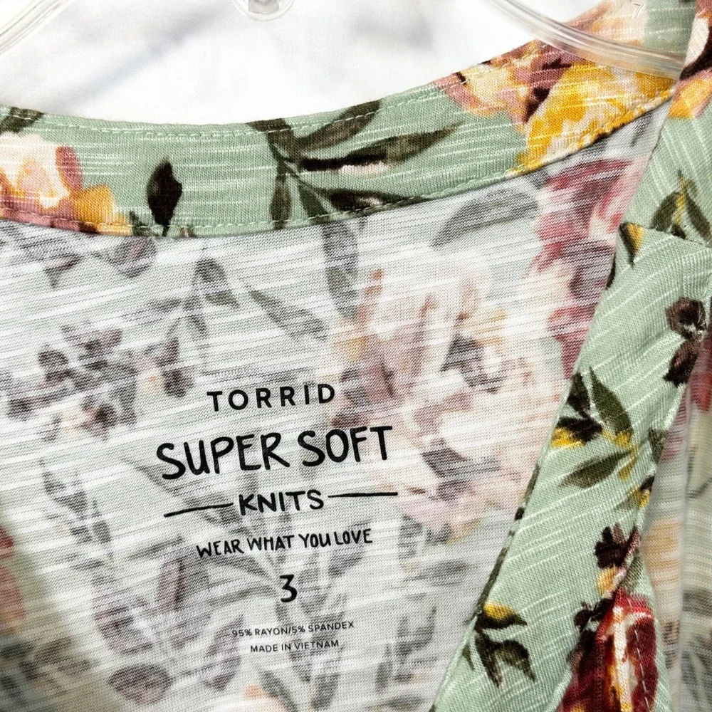 Torrid Super Soft Plus Size 3X Tank Top Green Floral Tiered Babydoll Swing 467 - Picture 9 of 10